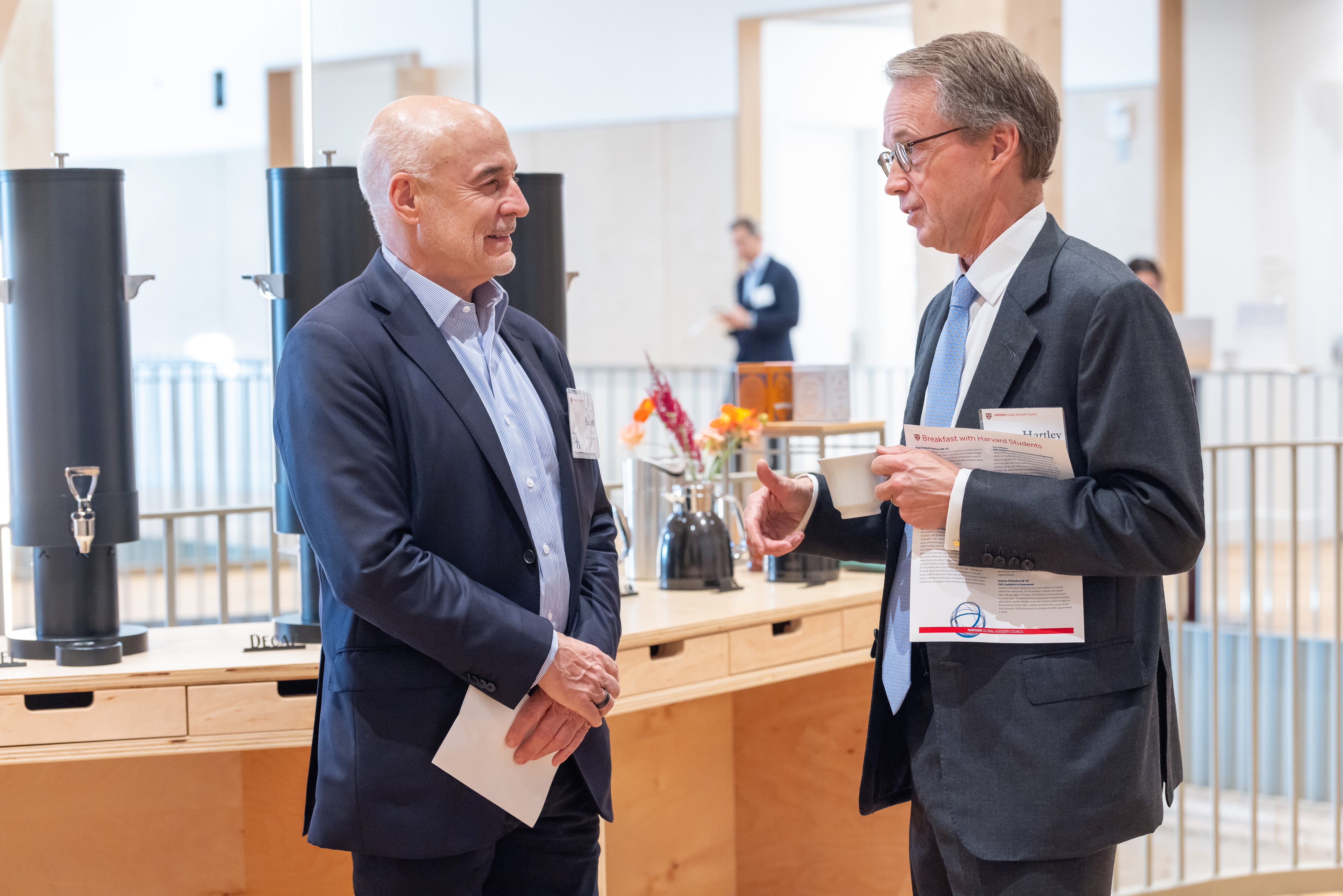 E. Scott Mead speaks with Hartley R. Rogers at the 2025 Global Advisory Council meeting.