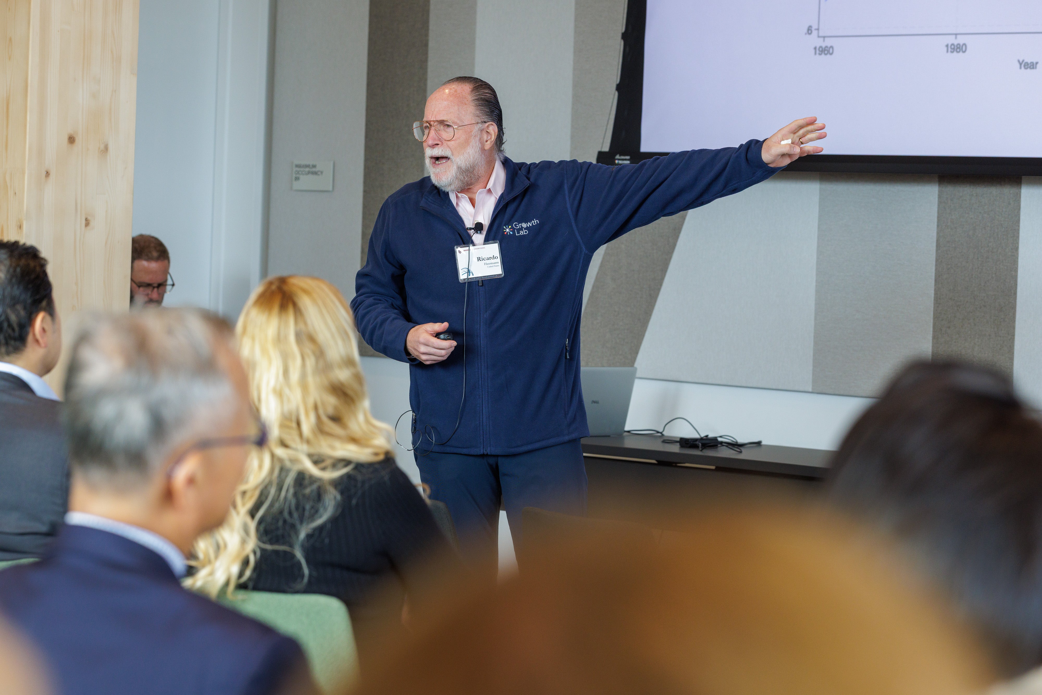 Harvard faculty member Ricardo Hausmann presents at the 2025 Global Advisory Council meeting.