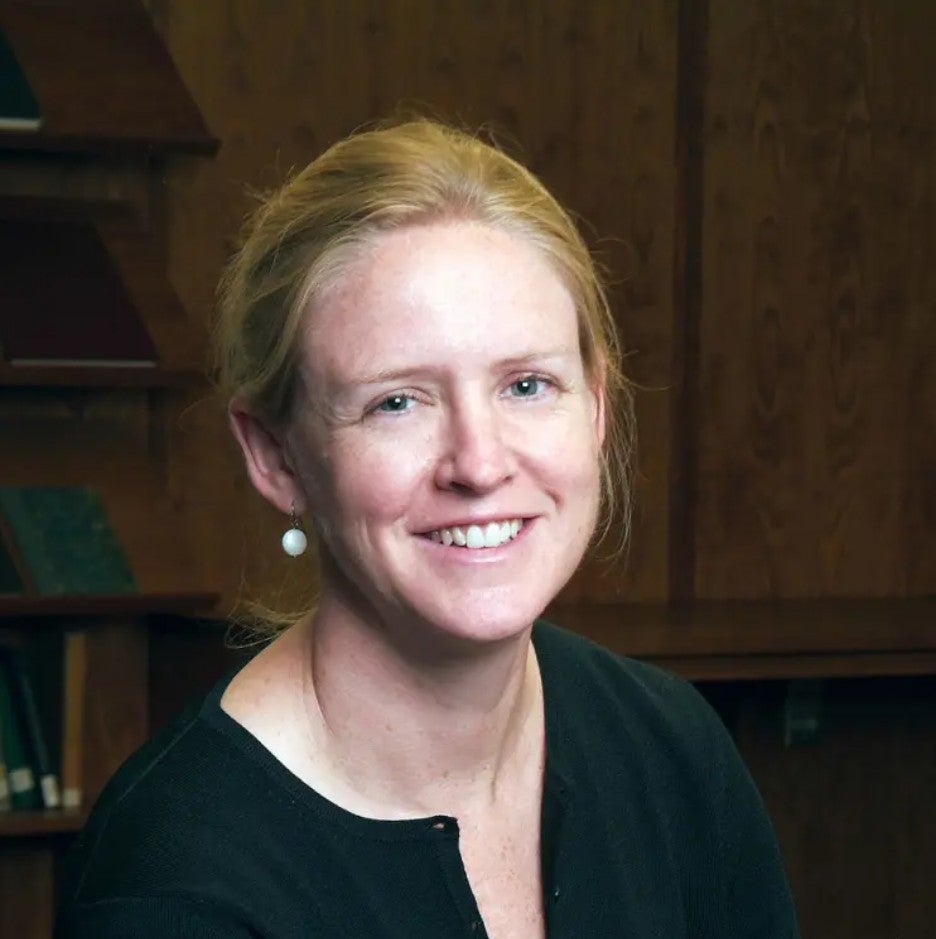 Stephanie Jones headshot