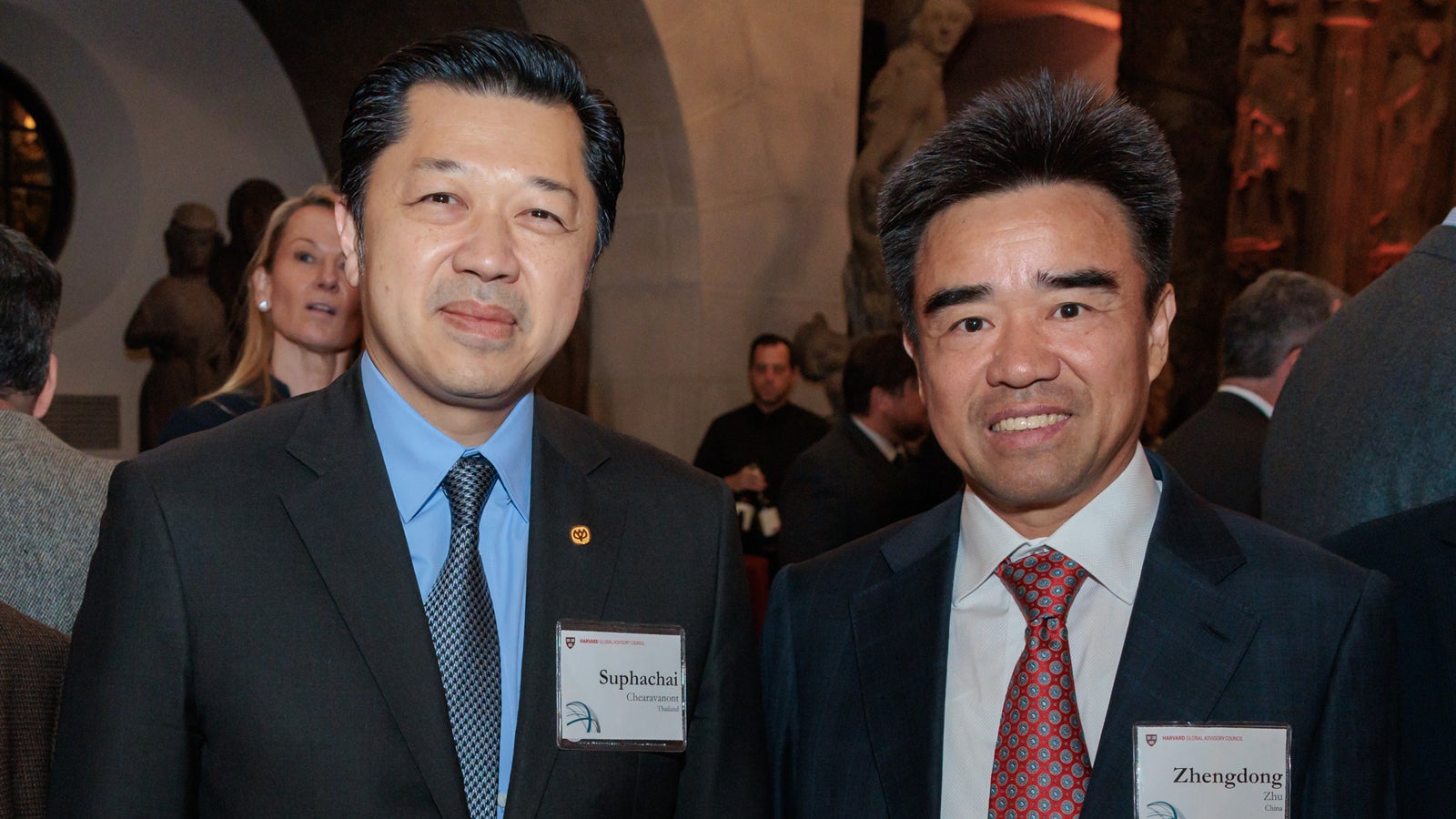 Suphachai Chearavanont and Zhengdong Zhu at the 2024 Global Advisory Council meeting.