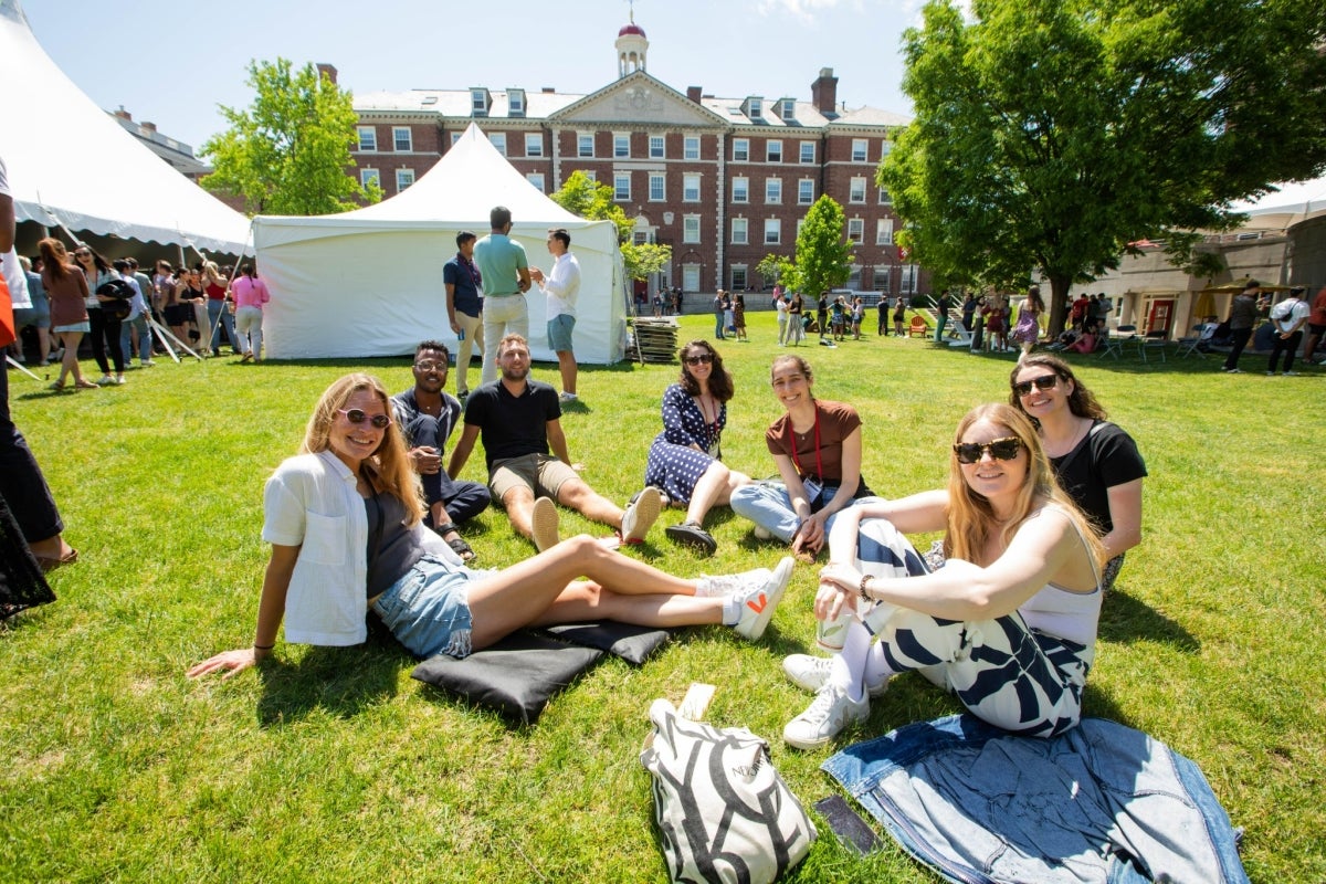 alumni at the reunion picnic in Harvard Yard
