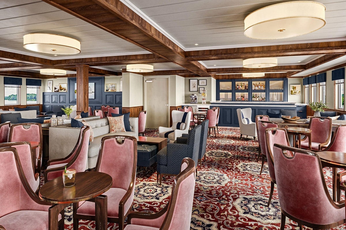 River Lounge