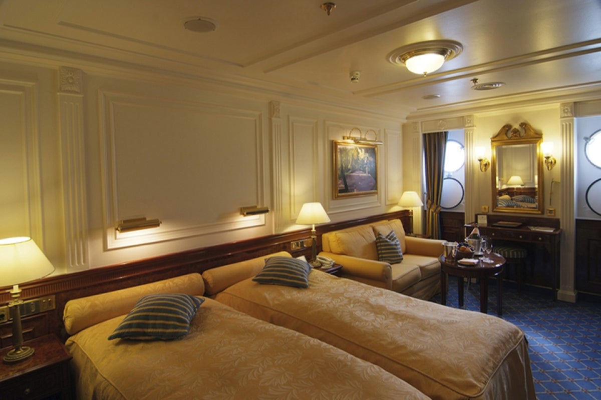 Category 2 Superior Cabins, Cabin Deck: 207-210