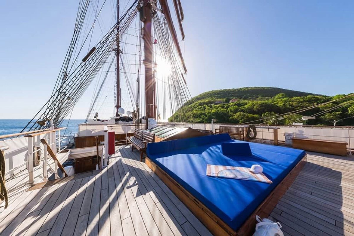 Sun Deck