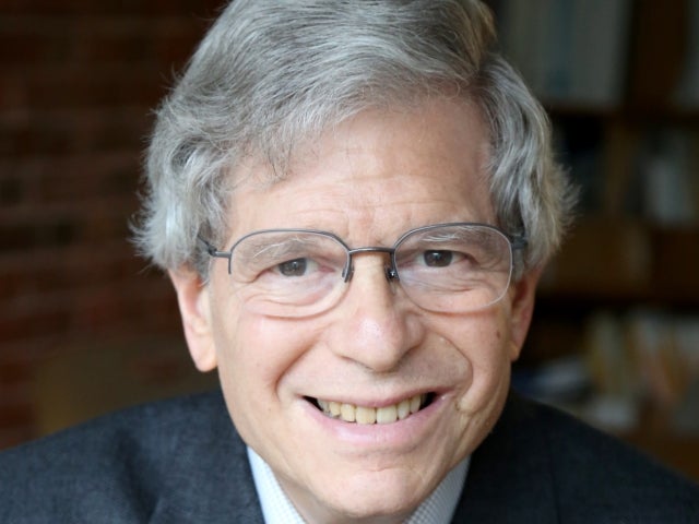 HKS alumnus Donald Shepard
