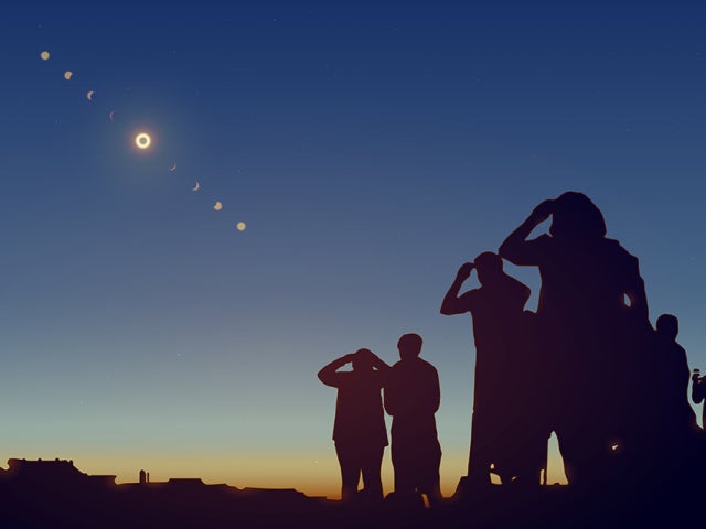 people watching the eclipse