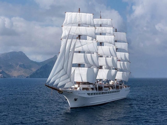 Sea Cloud Spirit exterior