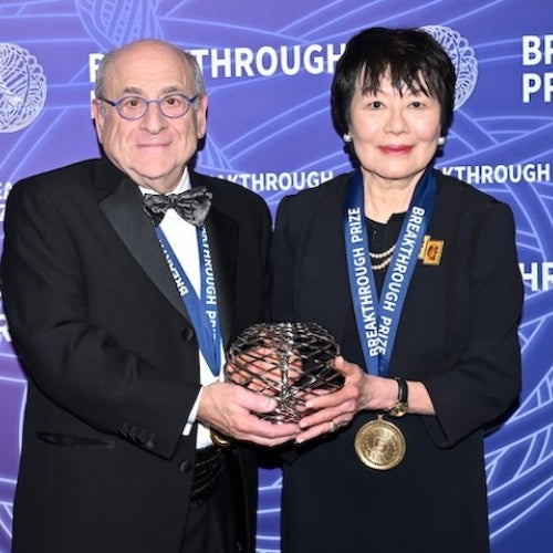 Stuart Orkin and Swee Lay Thein pose with their Breakthrough Prize in Life Sciences
