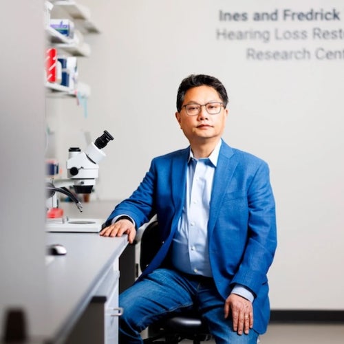 Zheng-Yi Chen in his lab
